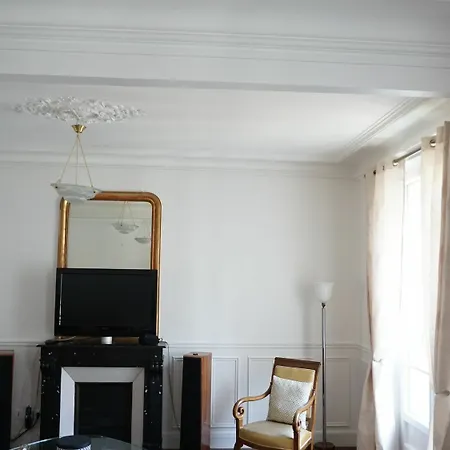 Vaugirard - 2 Pieces - 15 Apartment